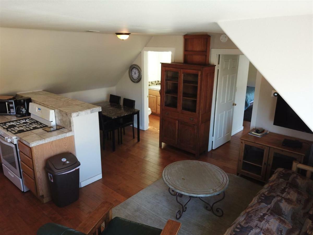 Ferienhaus Rainbow Ridge B - 1br/1ba June Lake